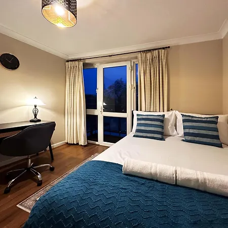 Betty'S Place In Tower Hill - 2 Double Beds, Max 4 People, Great Location In London Exterior photo