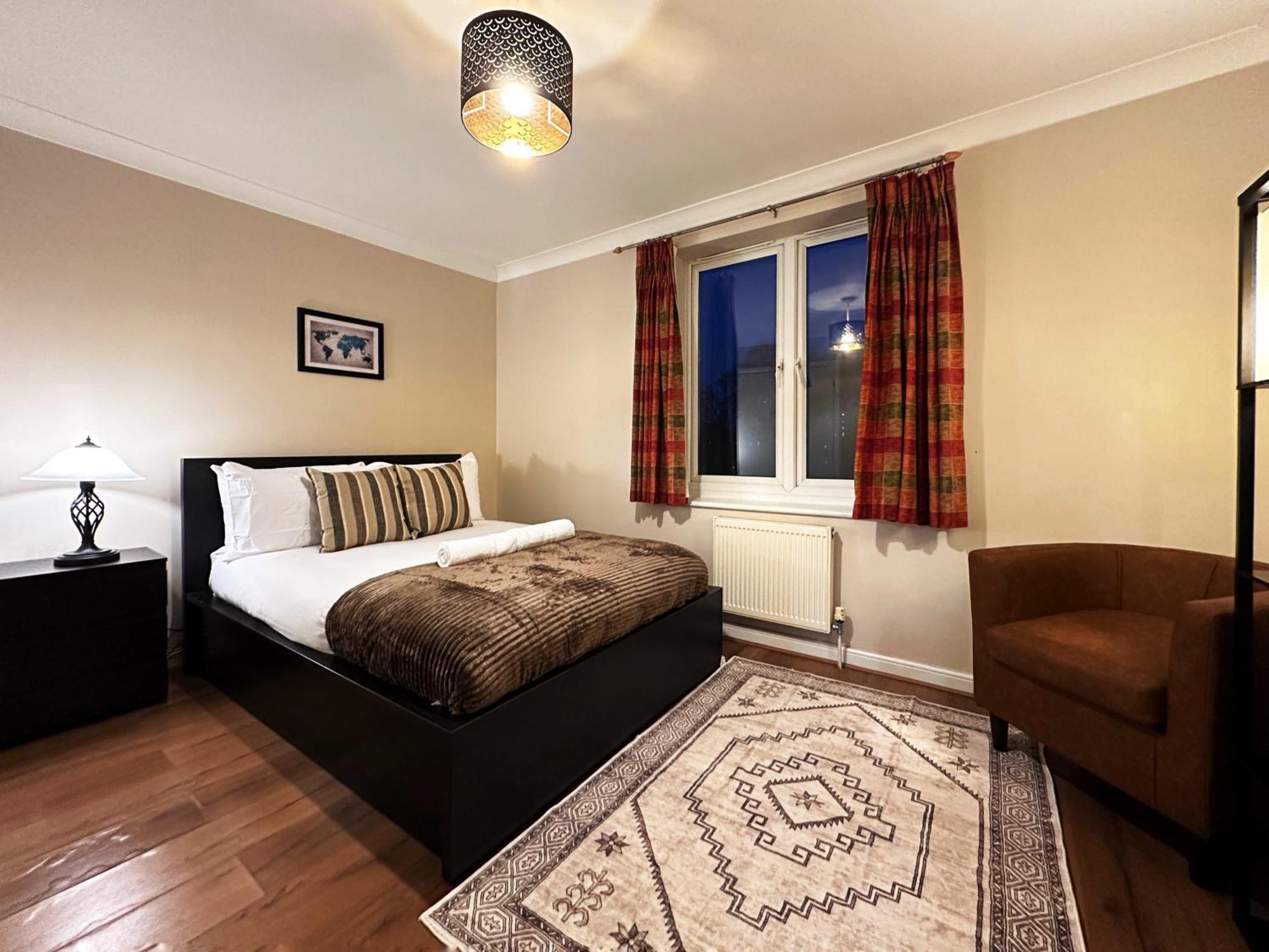 Апартаменты Betty's Place In Tower Hill - 2 Double Beds, Max 4 People, Great Location In
