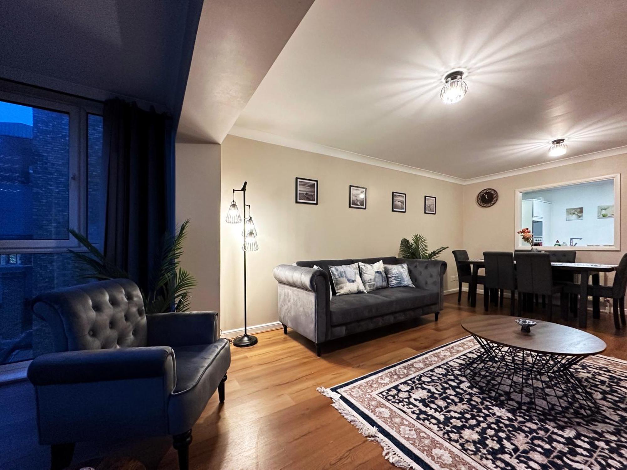 Betty's Place In Tower Hill - 2 Double Beds, Max 4 People, Great Location In Апартаменты